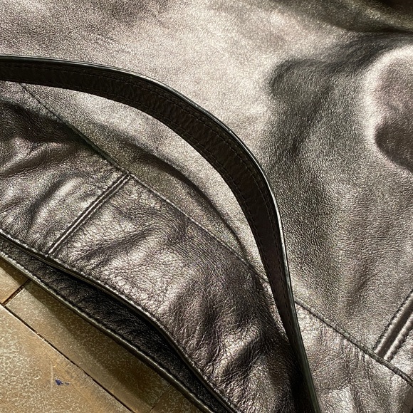 Coach Metallic Shoulder Bag In Dark Silver/Grey. - Picture 9 of 14